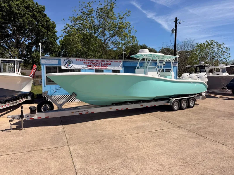 The Image of Yellowfin 36 Offshore 2024 - 1