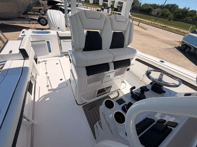 Slide: The Image of Tidewater 282 CC Adventure 2026 - 38