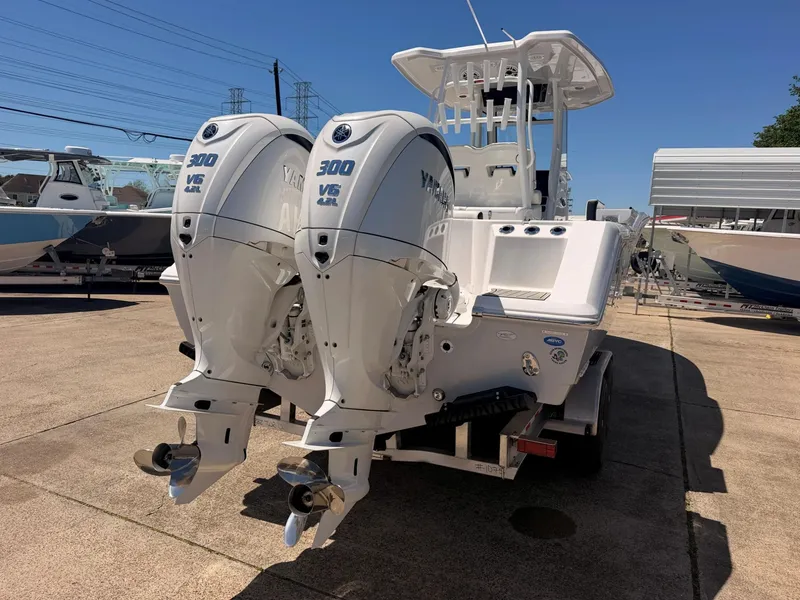 Slide: The Image of Tidewater 282 CC Adventure 2026 - 44