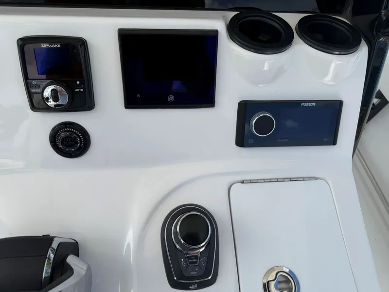 Slide: The Image of Tidewater 3100 Carolina Bay 2026 - 18