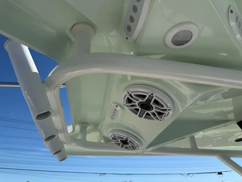 Slide: The Image of Tidewater 232 LXF 2026 - 24