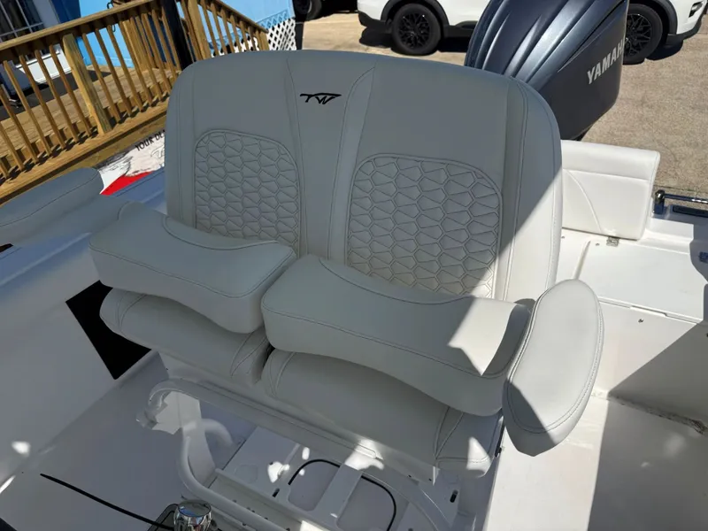 Slide: The Image of Tidewater 232 LXF 2026 - 23