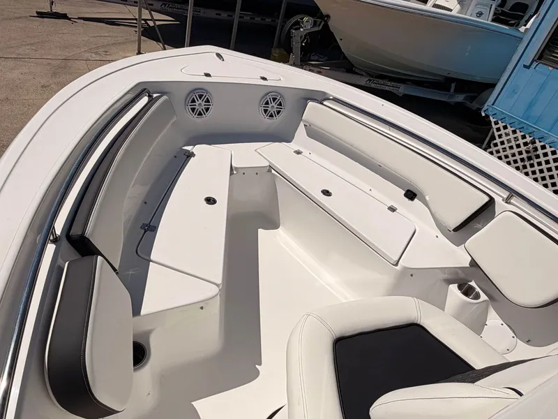 Slide: The Image of Tidewater 198 CC Adventure 2026 - 12