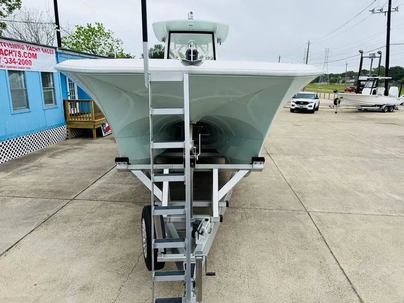 Slide: The Image of Front Runner 37 Catamaran 2024 - 5