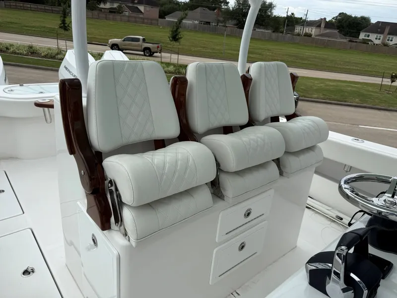 Slide: The Image of Front Runner 37 Catamaran 2024 - 19