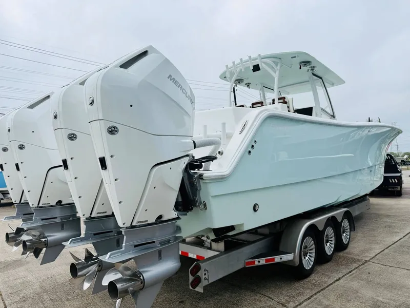 Slide: The Image of Front Runner 37 Catamaran 2024 - 3