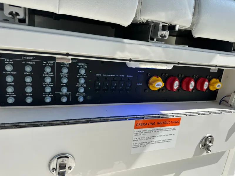 Slide: The Image of World Cat 280 CC-X 2020 - 60