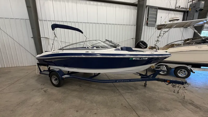The Image of Four Winns 200 HORIZON SS 2012 - 0