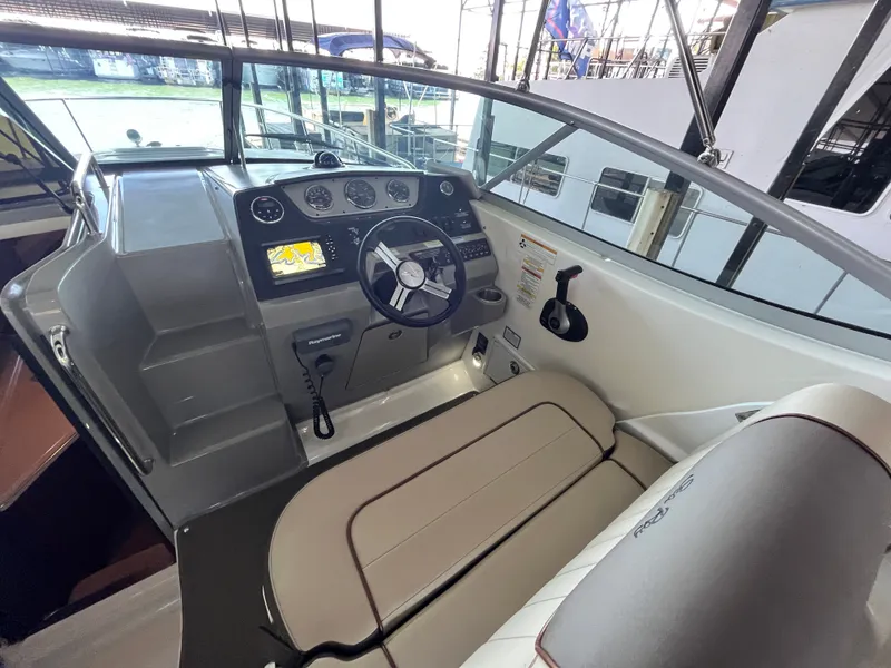 Slide: The Image of Sea Ray Sundancer 280 2014 - 13