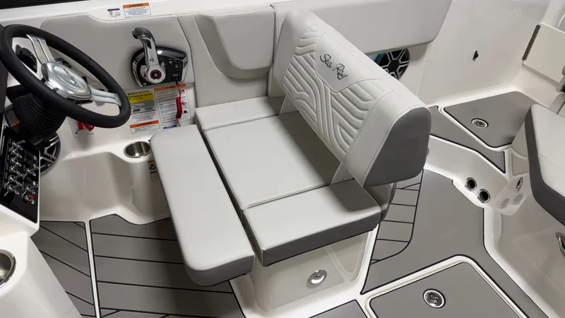 Slide: The Image of Sea Ray SDX 230 Surf 2026 - 54