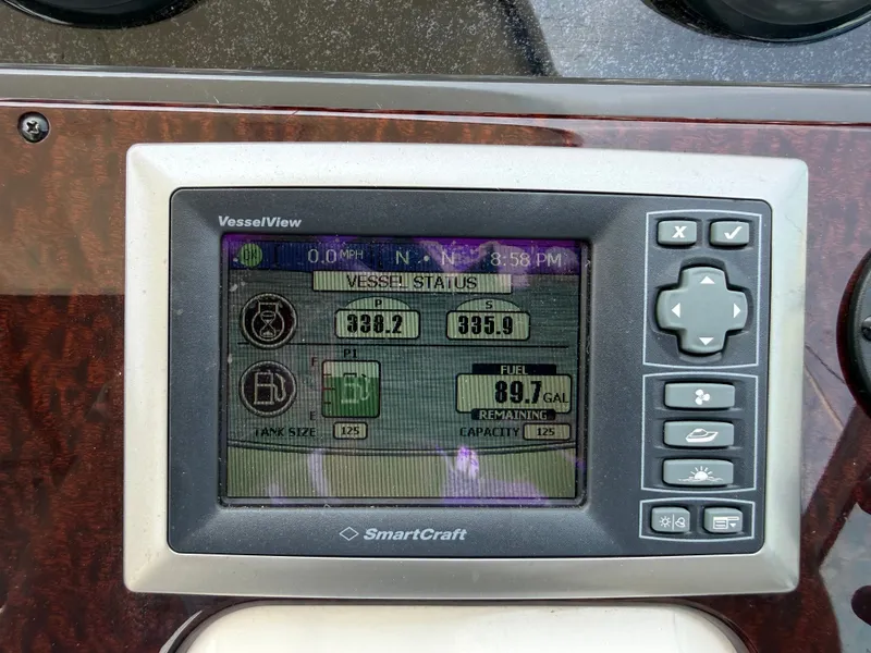 Slide: The Image of A SmartCraft display shows vessel data like speed, fuel level, and engine status. - 43