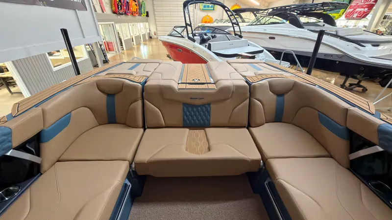 Slide: The Image of Mastercraft XT22 2027 - 5