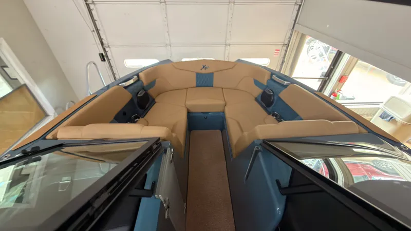 Slide: The Image of Mastercraft XT22 2027 - 20