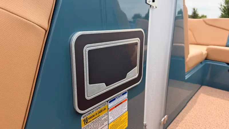 Slide: The Image of Mastercraft XT22 2027 - 61