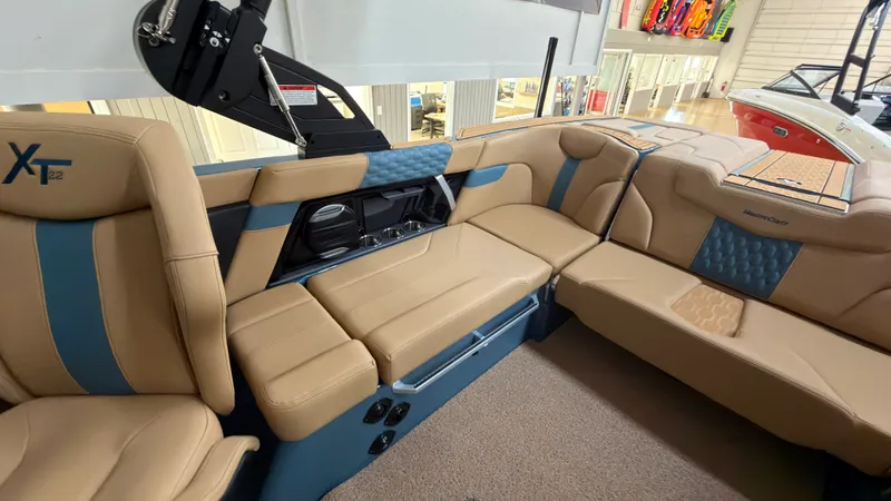 Slide: The Image of Mastercraft XT22 2027 - 3