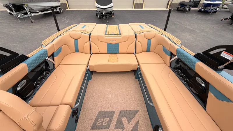 Slide: The Image of Mastercraft XT22 2027 - 24