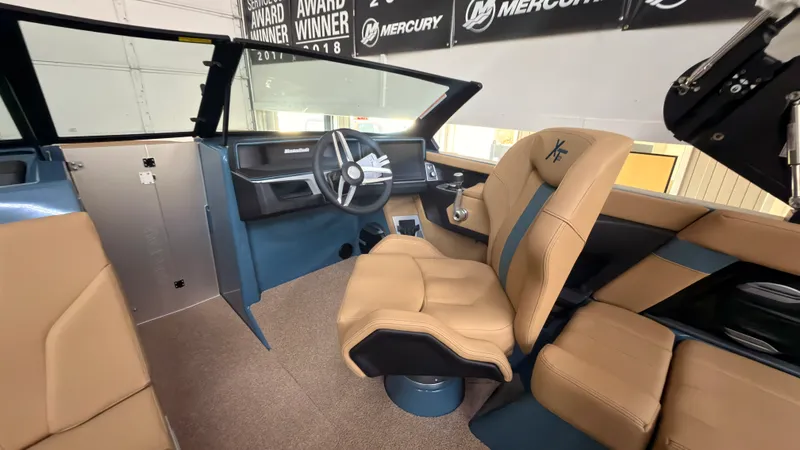 Slide: The Image of Mastercraft XT22 2027 - 13