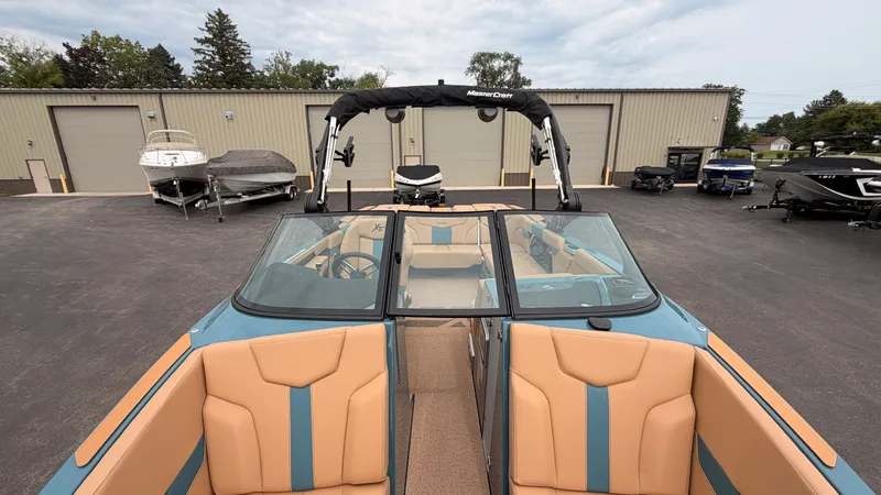 Slide: The Image of Mastercraft XT22 2027 - 73