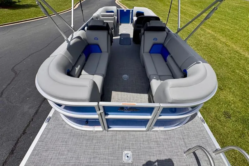 Slide: The Image of 2026 Sun Tracker Party Barge 22 XP3 pontoon boat with spacious seating and modern design. - 9