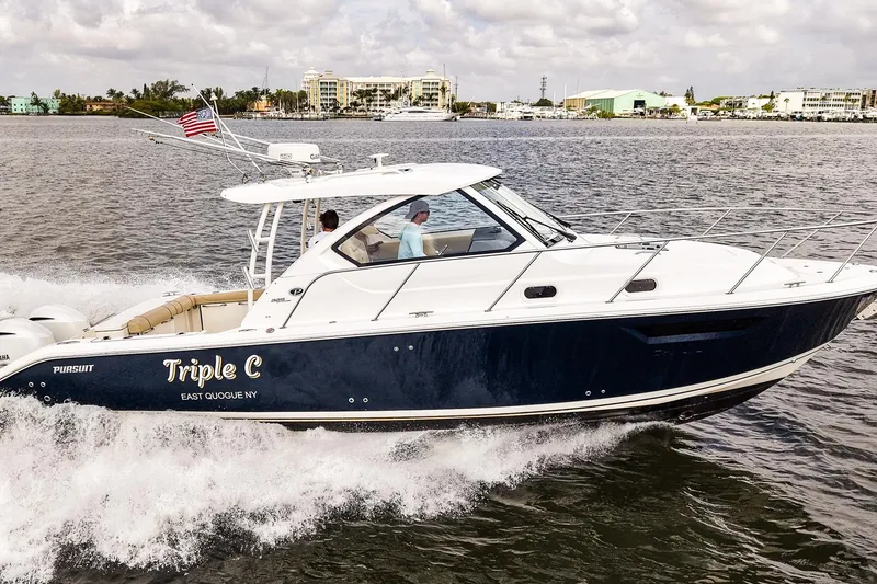 The Image of Pursuit OS 325 Offshore 2020 - undefined