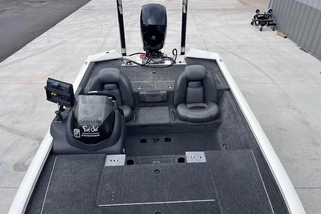 Slide: The Image of 2021 Tracker Pro Team 195 TXW Tournament Edition fishing boat interior with Garmin electronics. - 6