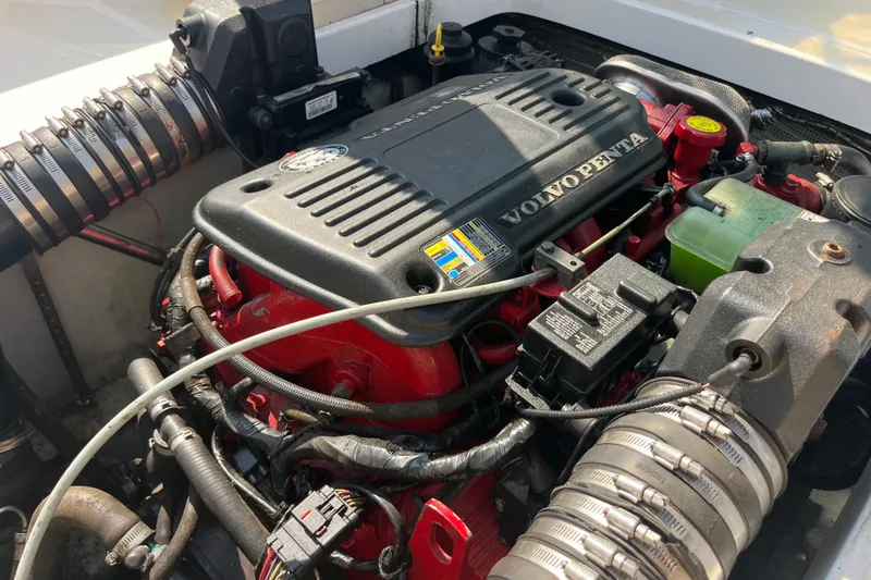 Slide: The Image of Volvo Penta engine in 2004 Hunt Yachts Surfhunter 29, showcasing detailed components. - 25