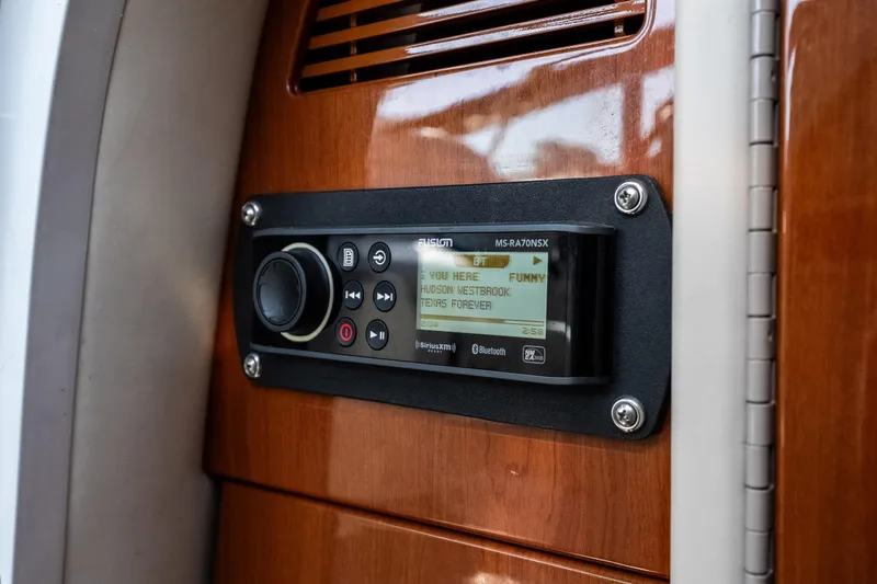 Slide: The Image of Fusion MS-RA70NSX stereo system on 2007 Formula 400 Super Sport boat interior. - 43
