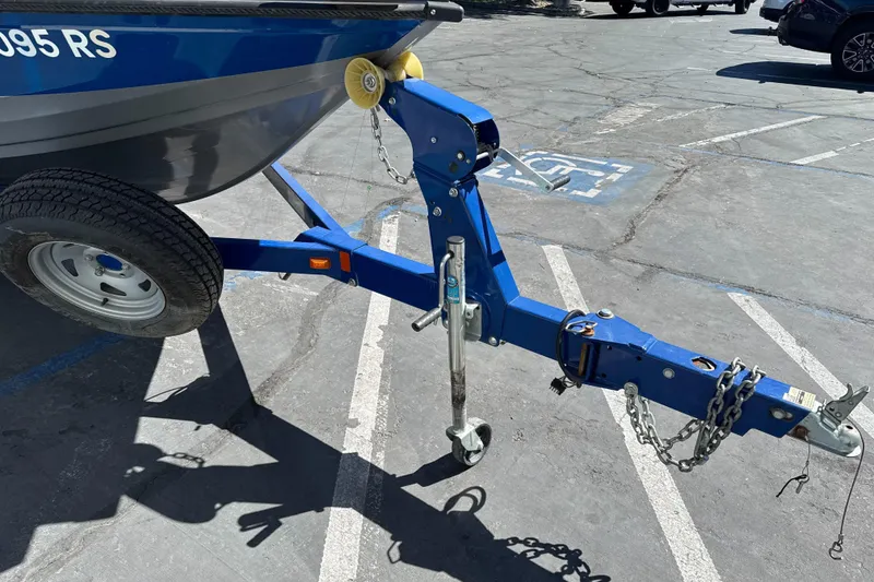 Slide: The Image of Trailer hitch of a 2008 Crestliner 1750 Fish Hawk SC in a parking lot. - 3