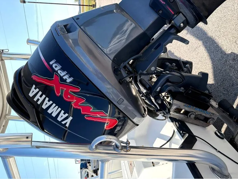 Slide: The Image of Skeeter ZX22 Bay T 2005 - 5