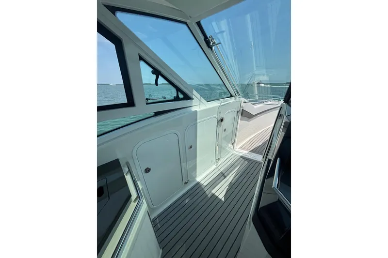 Slide: The Image of 2019 Formula 430 Super Sport Crossover yacht interior with sleek design and ocean view. - 45