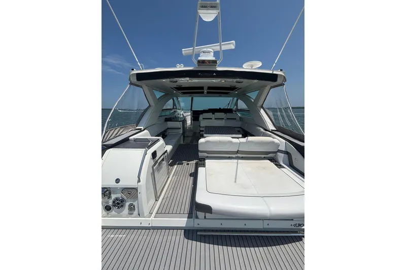 Slide: The Image of 2019 Formula 430 Super Sport Crossover yacht with spacious deck and luxurious seating. - 27
