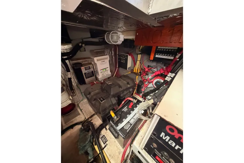 Slide: The Image of Engine room of 2005 Cruisers Yachts 405 Express Motoryacht with electrical components and wiring. - 91