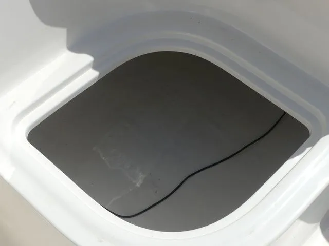 Slide: The Image of Bayliner Element E16 2019 - 33