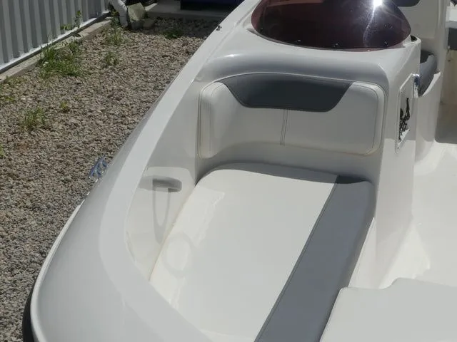 Slide: The Image of Bayliner Element E16 2019 - 9