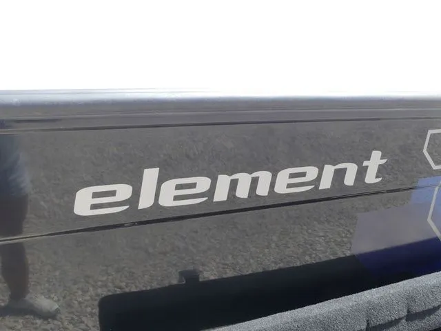 Slide: The Image of Bayliner Element E16 2019 - 15