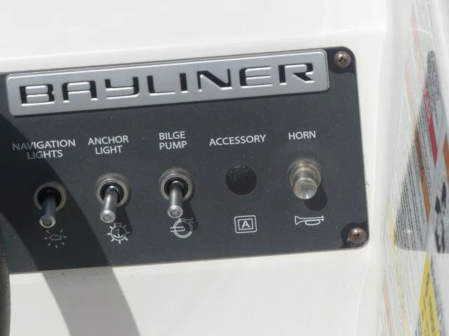 Slide: The Image of Bayliner Element E16 2019 - 38