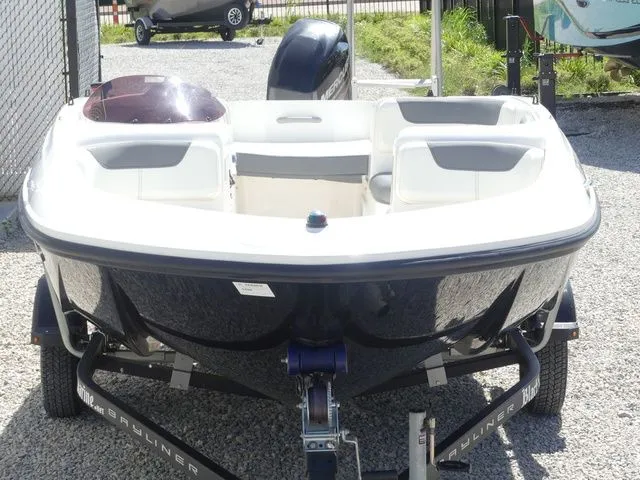 Slide: The Image of Bayliner Element E16 2019 - 3
