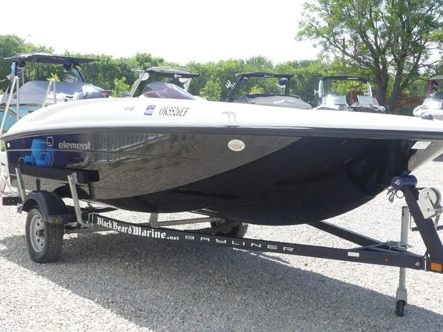 Slide: The Image of Bayliner Element E16 2019 - 4