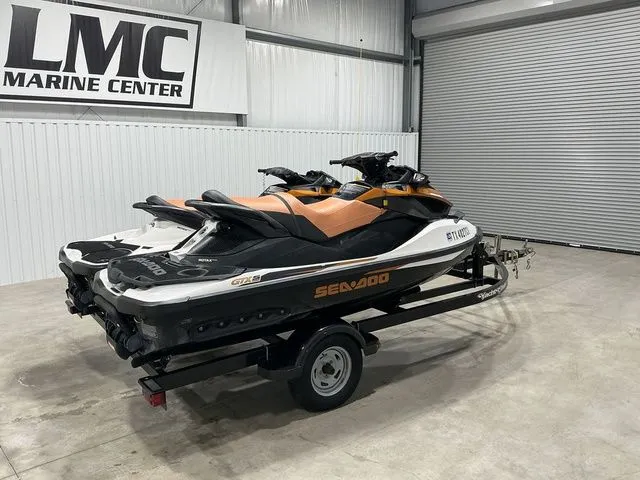 Slide: The Image of Sea-Doo GTX 2014 - 6