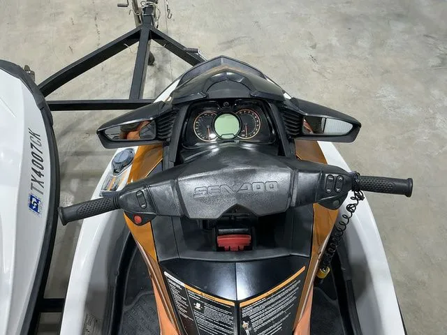 Slide: The Image of Sea-Doo GTX 2014 - 14