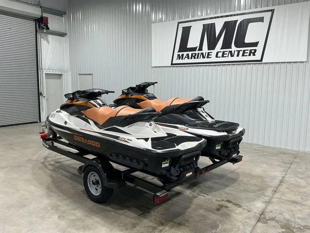 Slide: The Image of Sea-Doo GTX 2014 - 4