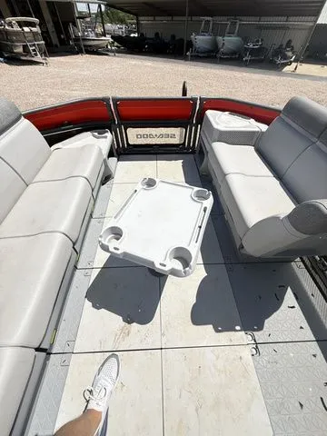 Slide: The Image of Sea-Doo Switch Cruise 21 2024 - 32