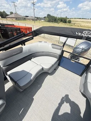 Slide: The Image of Veranda VR20RC 2024 - 19