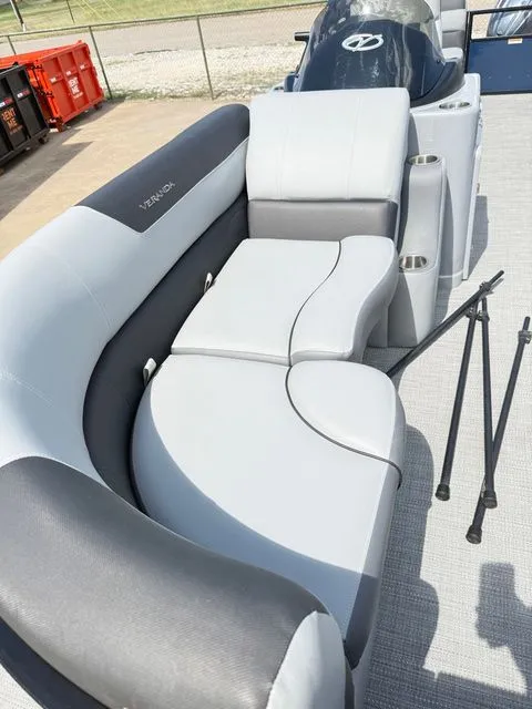 Slide: The Image of Veranda VR20RC 2024 - 14