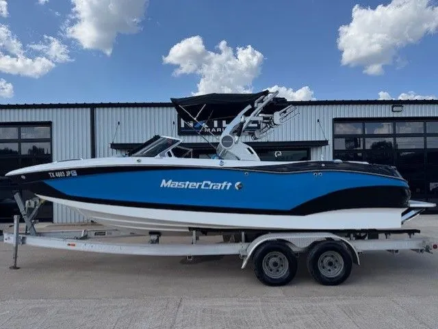 The Image of MasterCraft X24 2021 - 1