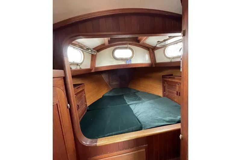 Slide: The Image of Interior cabin of 1980 Ta Shing Baba 30 sailboat with wooden finish. - 6