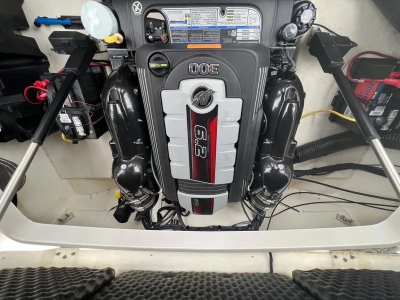 Slide: The Image of Engine compartment of a 2016 Chaparral 257 SSX with a 6.2-liter engine. - 31