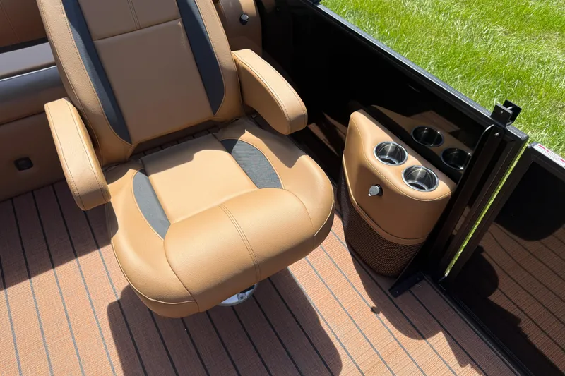 Slide: The Image of Luxurious seating and cup holders in the 2026 Bentley Pontoons Legacy 223 Swingback. - 10