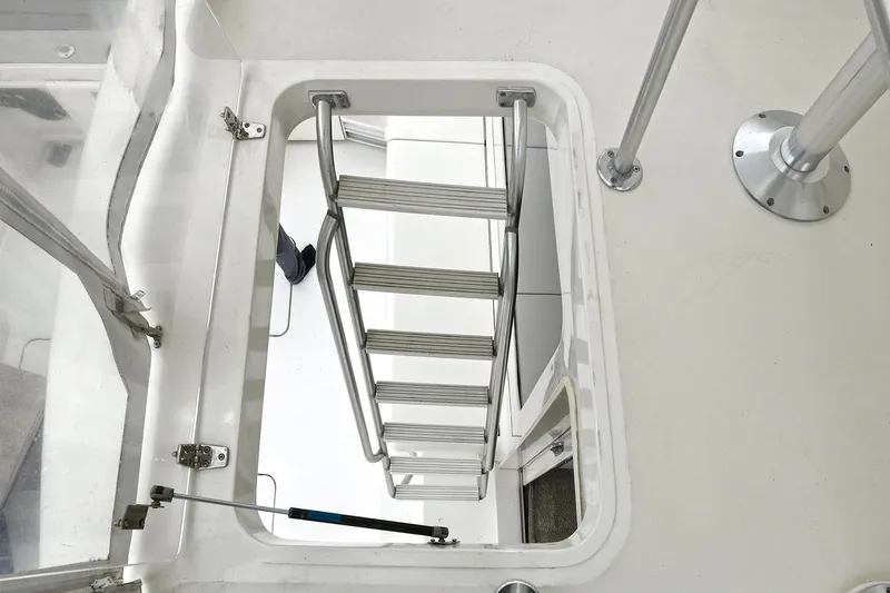 Slide: The Image of Staircase on a 2001 Ocean Yachts 52 Super Sport. - 25