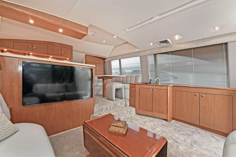 Slide: The Image of Luxurious interior of the 2001 Ocean Yachts 52 Super Sport. - 30